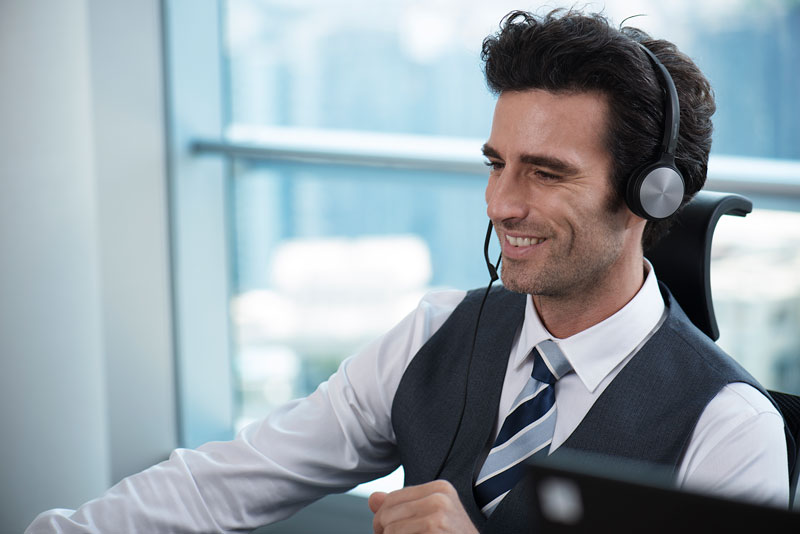 Enhancing Workplace Communication with Yealink USB Headset